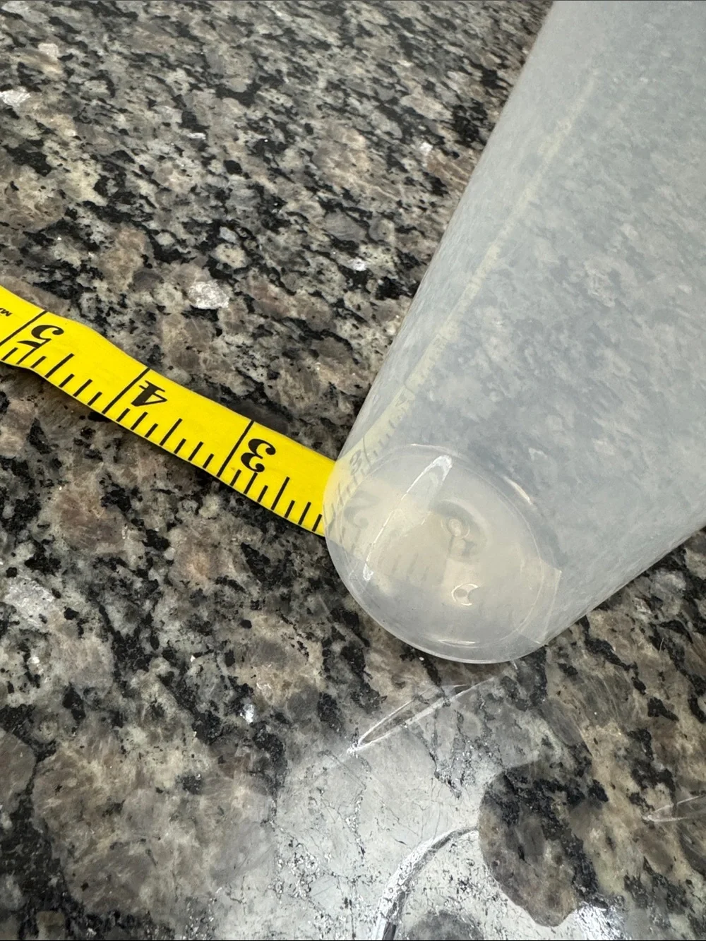 Tupperware Clear Pour condiment Bottle with Black Flip Top Lid NWOT